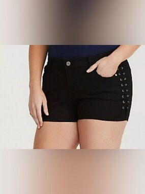 Torrid Short Shorts Vintage Black Lattice Lace Up Womens Size 14 Denim